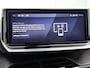 Peugeot 2008 SUV Allure Hybrid 145pk Automaat | Navigatie | Camera v+a | Climate Control | Adaptieve Cruise Control | Parkeersensoren v+a | Keyless | Dodehoeksensor | Draadloze Apple Carplay / Android Auto + telefoonlader | Digitaal instrumentenpaneel | DAB+ radio | Led koplampen | Donker getint glas | 17" lichtmetalen velgen |