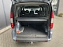Fiat Doblò 1.4 Acapulco Airco - Parkeersensor achter - Zijschuifdeur links - Zijschuifdeur rechts - Licht metalen velgen 15 inch - Mistlampen voor - Elektrische ramen voor - Radio/cd speler - Extra getint glas achte - Centrale vergrendeling met afstandsbediening - Nieuw door ons geleverd
