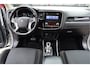 Mitsubishi Outlander 2.4 PHEV Pure O.a: Haak, PDC, Camera, Keyless, Carplay, DAB, Etc. All-in prijs!