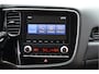 Mitsubishi Outlander 2.4 PHEV Pure O.a: Haak, PDC, Camera, Keyless, Carplay, DAB, Etc. All-in prijs!