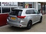 Mitsubishi Outlander 2.4 PHEV Pure O.a: Haak, PDC, Camera, Keyless, Carplay, DAB, Etc. All-in prijs!