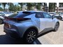Toyota C-HR / C-HR+ 1.8 HYBRID 140 FIRST-EDITION LED AD-CRUISE EL-A.KLEP NAVI WISSER/STUUR&STOELVERW. DODEHOEKDETECTIE CLIMA KEYLESS PRIVACY GLASS