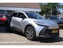 Toyota C-HR / C-HR+ 1.8 HYBRID 140 FIRST-EDITION LED AD-CRUISE EL-A.KLEP NAVI WISSER/STUUR&STOELVERW. DODEHOEKDETECTIE CLIMA KEYLESS PRIVACY GLASS