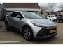 Toyota C-HR / C-HR+ 1.8 HYBRID 140 FIRST-EDITION LED AD-CRUISE EL-A.KLEP NAVI WISSER/STUUR&STOELVERW. DODEHOEKDETECTIE CLIMA KEYLESS PRIVACY GLASS
