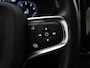 Volvo XC40 T2 AUT(8) MOMENTUM+ SCHUIFDAK 360GR CAM ACC BLIS KEYLESS