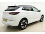 Opel Grandland 1.2 Turbo 130pk GS | Navigatie | LED Matrix koplampen | Winterpakket | Zwart dak | Electrische achterklep | Climate control | Bi-Color Lichtmetalen velgen | Parkeer assistent