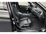 BMW 3-Serie 330e Luxury | Stoelverwarming | Lederen bekleding | Panoramadak | LED