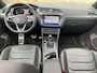 Volkswagen Tiguan 1.4 TSIeHybrid 180kW/245PK R-Line DSG · Panoramadak · Leder · Trekhaak · 360 gr Camera · Stoelverwarming · Elektrische stoelverstelling · Apple/Android Car Play ·
