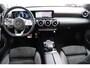 Mercedes-Benz A-klasse 180 Business Solution AMG Virtual Cockpit | Navigatie | Camera | Stoelverwarming | Apple Carplay