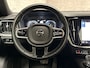 Volvo V60 2.0 T8 Twin Engine AWD Inscription 391Pk Automaat (PANORAMADAK, APPLE CARPLAY, HARMAN/KARDON, MEMORY SEATS, LEDER, STOELVERWARMING, CAMERA, ZWART HEMEL, NIEUWE APK, NIEUWSTAAT)