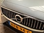 Volvo V60 2.0 T8 Twin Engine AWD Inscription 391Pk Automaat (PANORAMADAK, APPLE CARPLAY, HARMAN/KARDON, MEMORY SEATS, LEDER, STOELVERWARMING, CAMERA, ZWART HEMEL, NIEUWE APK, NIEUWSTAAT)