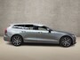 Volvo V60 2.0 T8 Twin Engine AWD Inscription 391Pk Automaat (PANORAMADAK, APPLE CARPLAY, HARMAN/KARDON, MEMORY SEATS, LEDER, STOELVERWARMING, CAMERA, ZWART HEMEL, NIEUWE APK, NIEUWSTAAT)