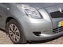 Toyota Yaris 1.3 VVTi Terra Elektrische ramen, Radio cd speler, APK tot 09-12-2026