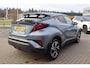 Toyota C-HR / C-HR+ 1.8 HYBRID STYLE STOELVERW. BLIND-SPOT NAVI AD-CRUISE HALFLEDER 18" LM-VELGEN