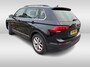 Volkswagen Tiguan 1.5 TSI ACT Comfortline Executive Navigatie / camera / App-connect / Parkeersensoren / Achterklep, elektrisch bedienbaar
