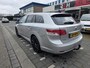 Toyota Avensis Wagon 1.8 VVTi Business airco, cruise control, navigatie, trekhaak