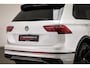 Volkswagen Tiguan 1.4 TSI eHybrid R-Line Business+ | WINTER PACK | PANORAMADAK | ACHTERBANKVERWARMING | HEAD UP | TREKHKAAK
