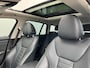 BMW 3-Serie 320i | High Executive | Panorama | Sfeerverl.| Camera