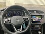 Volkswagen Tiguan 1.5TSI/150PK DSG R-Line · Panoramadak · Blackstyle · Apple/Android Car Play · Navigatie · Stoelverwarming ·