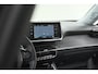 Peugeot 2008 PureTech 130 EAT8 Allure Pack | Trekhaak | Camera | Navigatie | Parkeersensoren