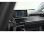 Peugeot 2008 PureTech 130 EAT8 Allure Pack | Trekhaak | Camera | Navigatie | Parkeersensoren