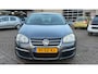 Volkswagen Jetta 1.6 FSI Comfortline APK VERLOPEN *CLIMA*CRUISE*ELEKTR. RAMEN*STUURBEKR.*