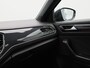 Volkswagen T-Roc 1.5 TSi 150 Pk Automaat Sport | Panoramadak | Trekhaak | Camera | Adaptive Cruise | Navigatie | CarPlay | Climatronic | 18 Inch | 80.070 Km !!
