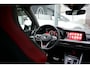 Volkswagen Golf 2.0 TSI GTI Clubsport 300PK + PANORAMADAK / STUURVERWARMING / 19"