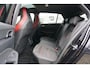 Volkswagen Golf 2.0 TSI GTI Clubsport 300PK + PANORAMADAK / STUURVERWARMING / 19"