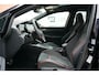 Volkswagen Golf 2.0 TSI GTI Clubsport 300PK + PANORAMADAK / STUURVERWARMING / 19"