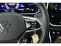 Volkswagen T-Roc 1.5 TSI 150pk DSG 2x R-Line Stoelverwarming App-Connect Led