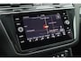 Volkswagen Tiguan 1.5 TSI 150pk DSG ACT 2x R-Line Black Style Trekhaak Camera Keyless Virtual Cockpit Panoramadak Navigatie