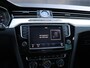 Volkswagen Passat Variant 1.4 TSI GTE Highline | DSG | PANO-DAK | TREKHAAK | CAMERA | STOELVERW. | APPLE CARPLAY | CRUISE |