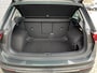 Volkswagen Tiguan 1.5 TSI ACT Highline / Digitaal dashboard / Pano / Navigatie / App connect / Camera / Parkeersensoren V+A /