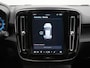 Volvo XC40 Recharge Plus 70 kWh - Volledig Elektrisch - 20 inch velgen - Achteruitrijcamera - Apple Carplay - Android Auto - Stoel- en Stuurverwarming