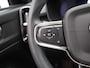 Volvo XC40 Recharge Plus 70 kWh - Volledig Elektrisch - 20 inch velgen - Achteruitrijcamera - Apple Carplay - Android Auto - Stoel- en Stuurverwarming