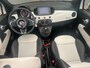 Fiat 500C 1.0 70 PKHYBRID DOLCEVITA Airco | Carplay | 16" Lichtmetaal | Parkeersensoren Achter | LED Dagrij | Centrale Vergrendeling | Achterbank in delen neerklapbaar | Airco (automatisch) | Apple Carplay/Android Auto|telefoonintegratie premium