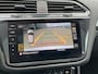 Volkswagen Tiguan Allspace 1.5 TSI Highline Business R 7p. / Pano / Leder / Navigatie / App connect / Camera / Parkeersensoren V+A / Dyn audio / **