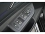 Volkswagen Golf 1.5 eTSI 150pk DSG R-Line Edition Camera Panoramadak Keyless Virtual Cockpit Navigatie