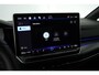 Volkswagen Golf 1.5 eTSI 150pk DSG R-Line Edition Camera Panoramadak Keyless Virtual Cockpit Navigatie