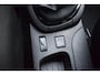 Renault Clio 0.9 TCe Limited/5 DRS/AIRCO/CRUISE-CONTROL/NAVIGATIE/PARKEERSENSOREN/NL-AUTO/BJ 2018