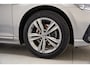 Volkswagen Passat Variant 1.5 TSI R Line Business+ Aut. [ LED Virtual Stoelverwarming Trekhaak ]