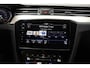 Volkswagen Passat Variant 1.5 TSI R Line Business+ Aut. [ LED Virtual Stoelverwarming Trekhaak ]