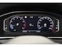 Volkswagen Passat Variant 1.5 TSI R Line Business+ Aut. [ LED Virtual Stoelverwarming Trekhaak ]