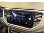 Volkswagen T-Roc 1.0 TSI Style Business I Pano I Trekhaak I Stoelverwarming