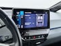 Volkswagen ID.3 First Plus 62kWh Soh92% Trekhaak Camera Navi-Pro Ecc Adap.Cruise Stuur+Stoelverwarming Apple Carplay Android Auto Pdc Bluetooth Keyless Advanced Matrix Led Rijstrooksensor IQ Drive 1e Eigenaar Origineel Nederlandse Auto