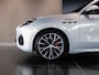 Maserati Grecale 2.0 MHEV Modena 330pk | 2 jaar garantie | Climate Pack | Tech Pack | Dubbel glas | Luchtvering | Matrix LED | 21"