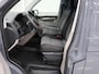 Volkswagen Transporter 2.0 TSI L1H1 Trendline Benzine Airco Trekhaak Marge-auto vrij van btw/bpm 3 persoons Stoelverwarming Elektrisch pakket Pure Grey Achterdeuren Radio Betonplex Boekjes aanwezig