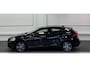 Volvo V40 2.0 T3 Nordic+ 100% Dealer onderhouden Trekhaak Navi LED Half/leer Mooi!