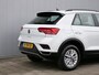 Volkswagen T-Roc 1.5 TSI Style 150 Pk Automaat Navi / DAB / Climate control / PDC
